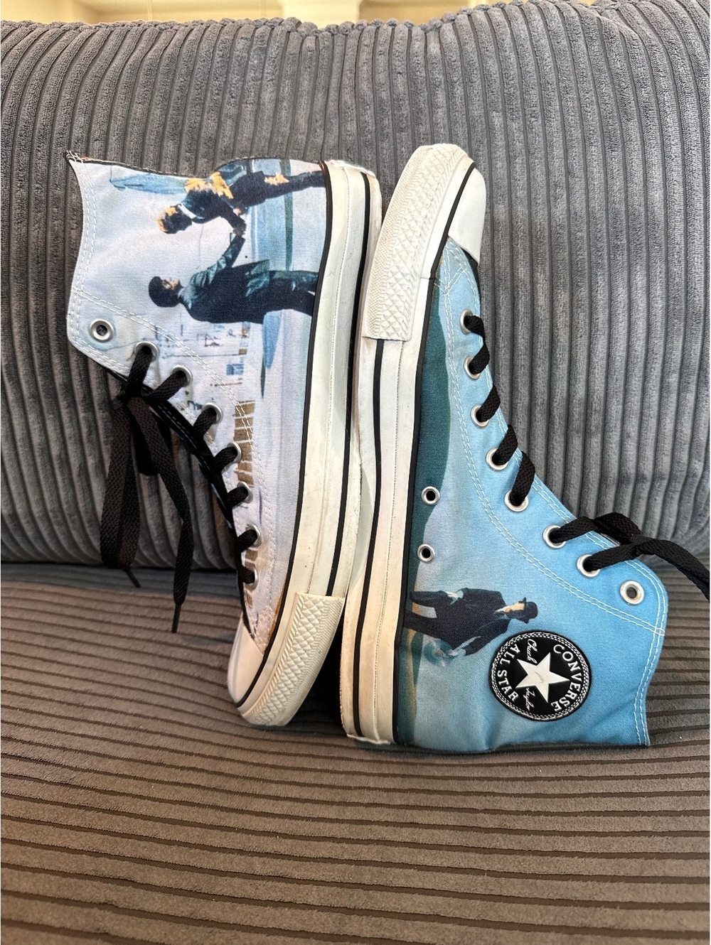 Pink Floyd Licensed Converse Chuck Taylor All Star High Top Sneakers Size 10